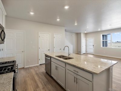 New construction Townhouse house 6375 N Netherland Court, Aurora, CO 80019 - photo 5