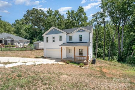 New construction Single-Family house 229 Deerfield Drive, Mount Holly, NC 28120 - photo 0