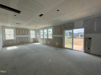 New construction Single-Family house 305 Chestnut Oak Lane, Lillington, NC 27546 - photo 11 11