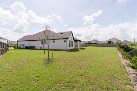 New construction Single-Family house 29523 Beech Tree Bend, Katy, TX 77494 - photo 27 27