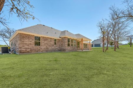 New construction Single-Family house 414 County Road 4598, Boyd, TX 76023 - photo 30 30