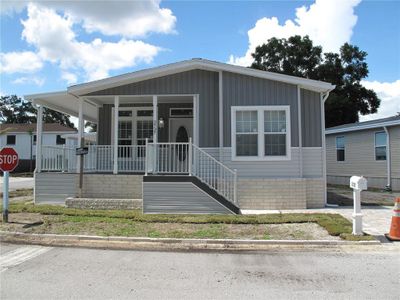 New construction Manufactured Home house 3737 Yardarm Drive, Tampa, FL 33606 - photo 0