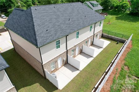 New construction Multi-Family house 501 Mill Street, Lowell, NC 28098 - photo 7 7