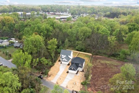 New construction Single-Family house 1403 Caldwell Williams Road, Charlotte, NC 28216 - photo 7 7
