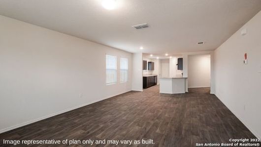 New construction Single-Family house 2949 Wentwood Run, San Antonio, TX 78245 THE MARTINDALE- photo 7 7