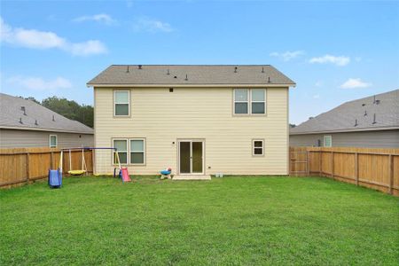 New construction Single-Family house 2313 Cedar Place Drive, Conroe, TX 77306 - photo 20 20