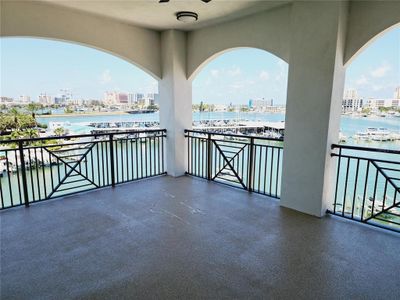 New construction Condo/Apt house 211 Dolphin Point, Unit 502, Clearwater, FL 33767 - photo 11 11