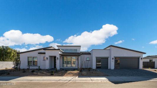 New construction Single-Family house 3323 W Desert Dawn Drive, Phoenix, AZ 85083 - photo 0 0