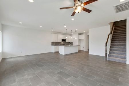 New construction Single-Family house 2104 Little Snake Way, Georgetown, TX 78628 - photo 12 12