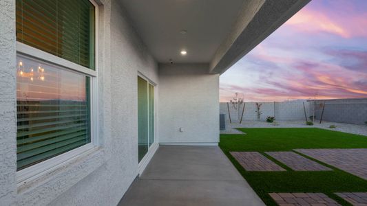 New construction Single-Family house 10335 West Luxton Lane, Phoenix, AZ 85353 - photo 33 33
