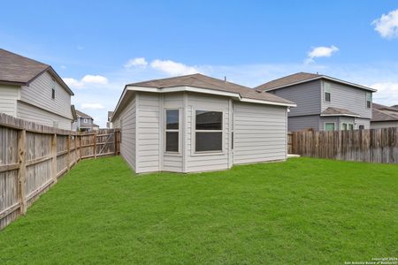 New construction Single-Family house 4110 Winchester Cove, San Antonio, TX 78109 The Bertram- photo 16 16