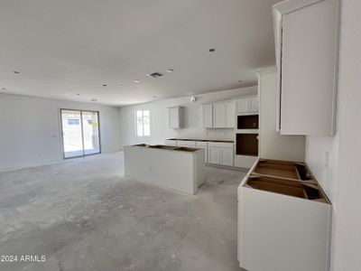 New construction Single-Family house 17404 W Fulton Street, Goodyear, AZ 85338 - photo 4 4