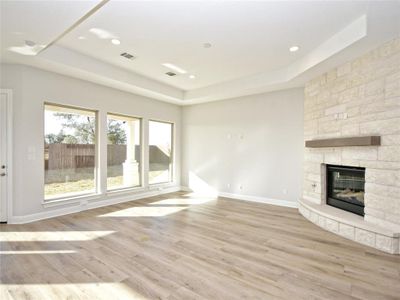 New construction Single-Family house 3400 Emerald Lake Path, Georgetown, TX 78628 - photo 4