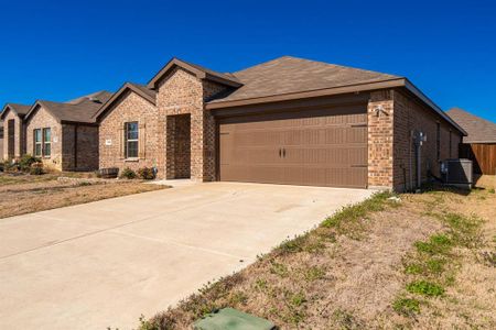 New construction Single-Family house 113 Seabiscuit Drive, Caddo Mills, TX 75135 - photo 3 3
