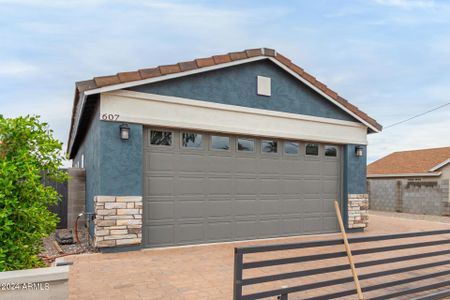 New construction Single-Family house 607 W Mcmurray Boulevard, Casa Grande, AZ 85122 - photo 3 3