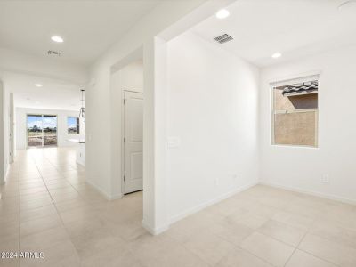New construction Single-Family house 20560 N Candlelight Road, Maricopa, AZ 85138 Mercury- photo 29 29