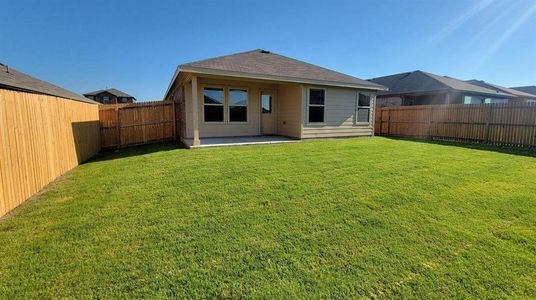 New construction Single-Family house 13508 Stage Coach Lane, Cresson, TX 76035 AMBER- photo 38 38