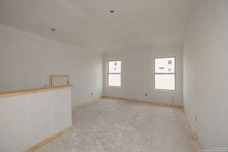 New construction Single-Family house 1104 Water Valley, Seguin, TX 78155 Barbosa- photo 6 6
