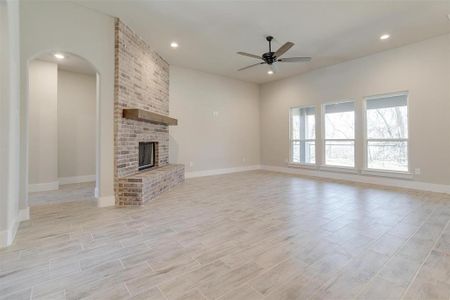 New construction Single-Family house 2025 Sky Ranch, Weatherford, TX 76086 - photo 8 8