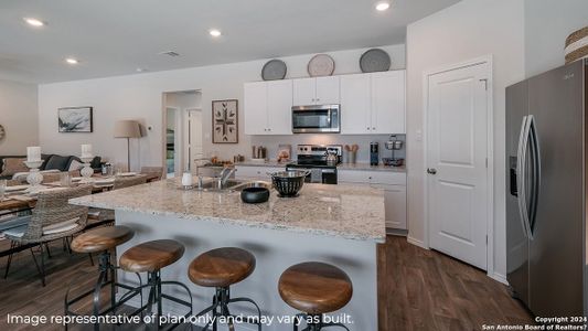 New construction Single-Family house 222 Legendary Trail Loop, Floresville, TX 78114 Diana- photo 10 10