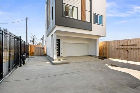 New construction Single-Family house 3620 Lehall Avenue, Houston, TX 77021 - photo 6 6