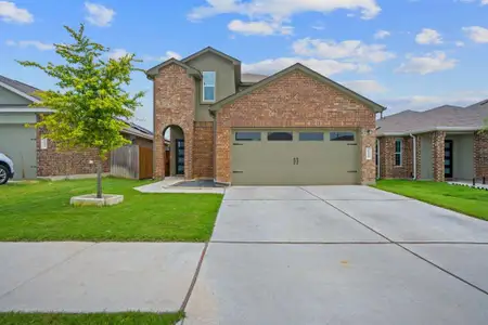 New construction Single-Family house 125 Milliner Loop, Hutto, TX 78634 - photo 0 0