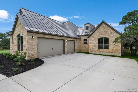 New construction Single-Family house 983 Maximino Ridge, Bulverde, TX 78163 Chandler - photo 1 1