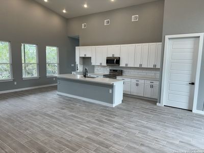 New construction Single-Family house 1652 Rimrock Cove, Spring Branch, TX 78070 - photo 1 1