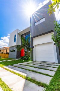 New construction Single-Family house 2990 Sw 20Th St, Miami, FL 33145 - photo