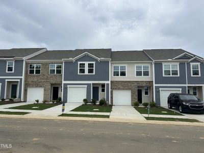 New construction Single-Family house 109 S Chubb Ridge, Clayton, NC 27520 - photo 0 0