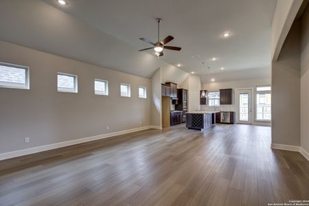 New construction Single-Family house 166 Burning Star, Castroville, TX 78009 Plan 2110- photo 3 3