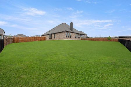 New construction Single-Family house 3144 Blue Hill Court, Burleson, TX 76028 Concept 2622- photo 20 20