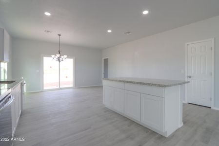 New construction Single-Family house 3120 W Solano Drive, Eloy, AZ 85131 - photo 8 8