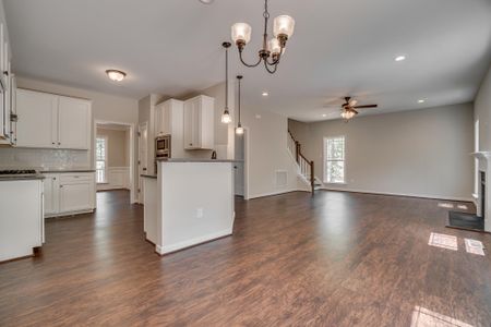 New construction Single-Family house 20 Shore Pine Drive, Youngsville, NC 27596 - photo 18 18