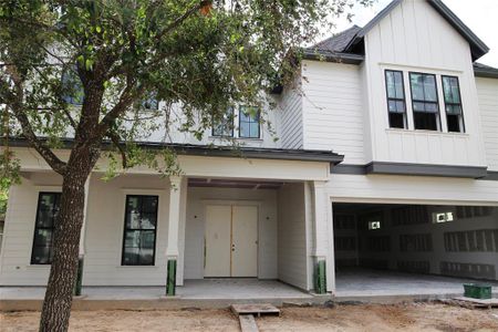 New construction Single-Family house 1619 Richelieu Lane, Houston, TX 77018 - photo 0 0