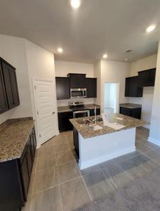 New construction Single-Family house 13405 Silver Egret Lane, Texas City, TX 77568 - photo 4 4