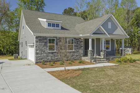 New construction Single-Family house 1609 Golden Sundew Drive, Unit 160, Willow Spring, NC 27592 - photo 3 3