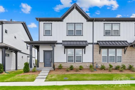 New construction Townhouse house 9209 Harwen Lane, Charlotte, NC 28215 - photo 0 0