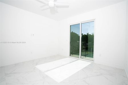New construction Single-Family house 900 24 Road, Miami, FL 33129 - photo 4 4
