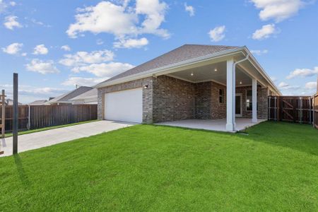 New construction Single-Family house 329 Leopold Trail, Waxahachie, TX 75165 - photo 29 29