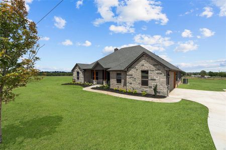 New construction Single-Family house 8504 Stallion Dr, Godley, TX 76044 - photo 2 2