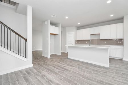 New construction Single-Family house 5634 Sandhill Oak Trail, Houston, TX 77066 Plan 270- photo 7 7