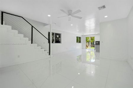 New construction Townhouse house 1215 W Las Olas Blvd, Unit 1215, Fort Lauderdale, FL 33312 - photo 5 5