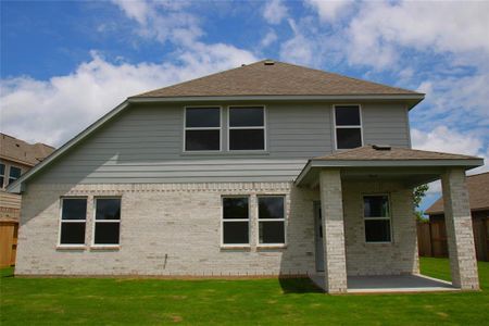 New construction Single-Family house 140 Water Grass Trail, Clute, TX 77531 The Sandown- photo 31 31