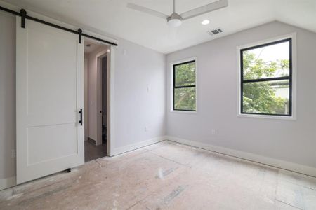 New construction Single-Family house 929 52Nd St E, Austin, TX 78751 - photo 31 31