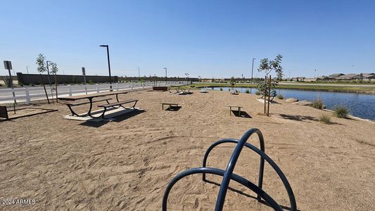 New construction Single-Family house 32137 N Tiny Dancer Drive, San Tan Valley, AZ 85140 - photo 10 10