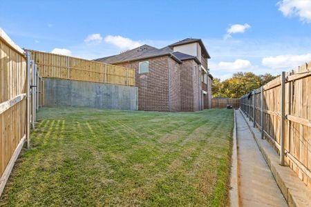 New construction Single-Family house 310 Oakwood Drive, Euless, TX 76040 - photo 0