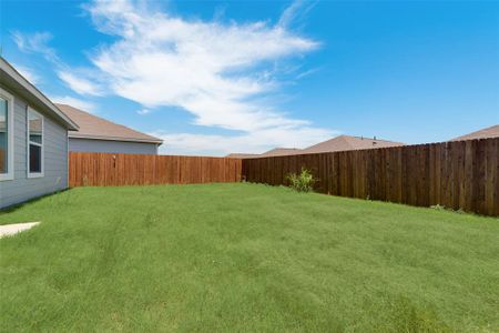 New construction Single-Family house 1717 Miracle Way, Crandall, TX 75114 Fullerton II- photo 18 18