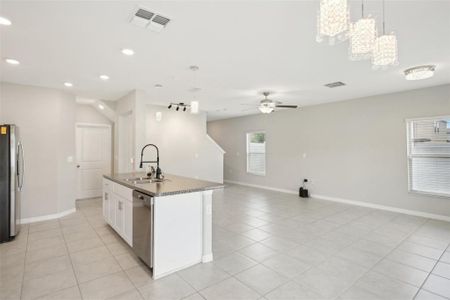 New construction Single-Family house 4416 Globe Thistle Drive, Tampa, FL 33619 - photo 9 9