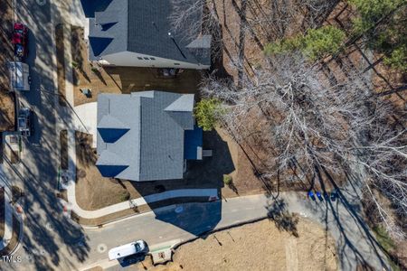 New construction Single-Family house 127 Sanderway Drive, Chapel Hill, NC 27516 - photo 32 32